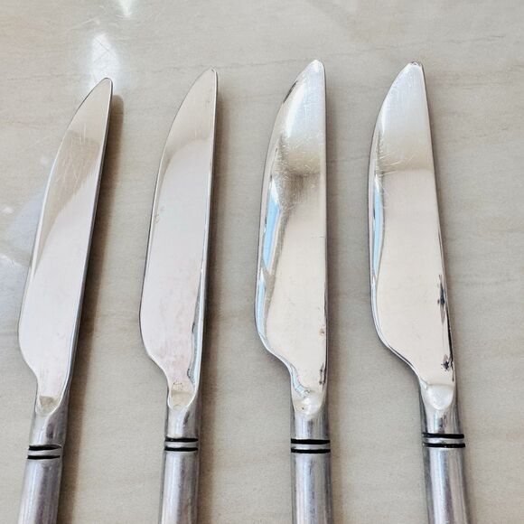 4pc Pier 1 Steak Knife 9” 18/8 Stainless Serrated Satin Ribbed/Bamboo Handle - Picture 7 of 8